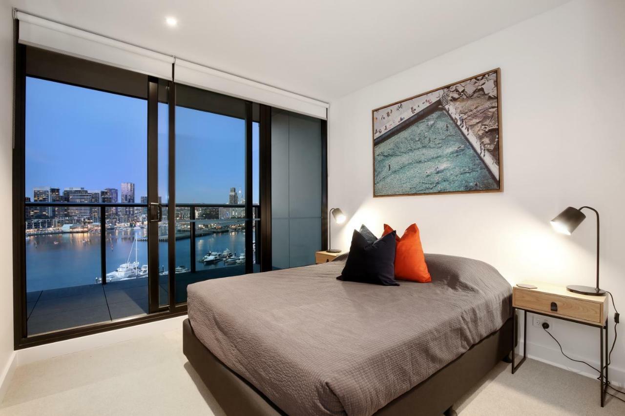 Orange Stay At Collins Wharf Melbourne City Exterior foto